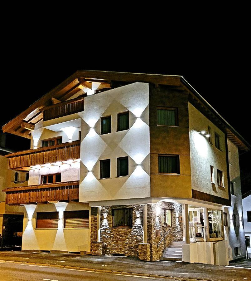 Bed and Breakfast Apart Garni Jägerheim Kappl  Exterior foto